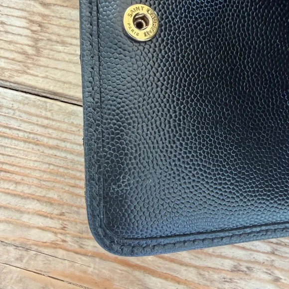 Yves Saint Laurent Cassandre Matelasse Black Quilted Calfskin Wallet - Picture 10 of 10
